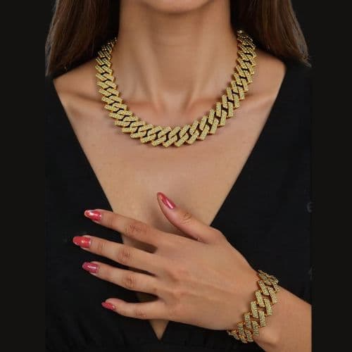 Gold Chain 23" and Bracelet 8"