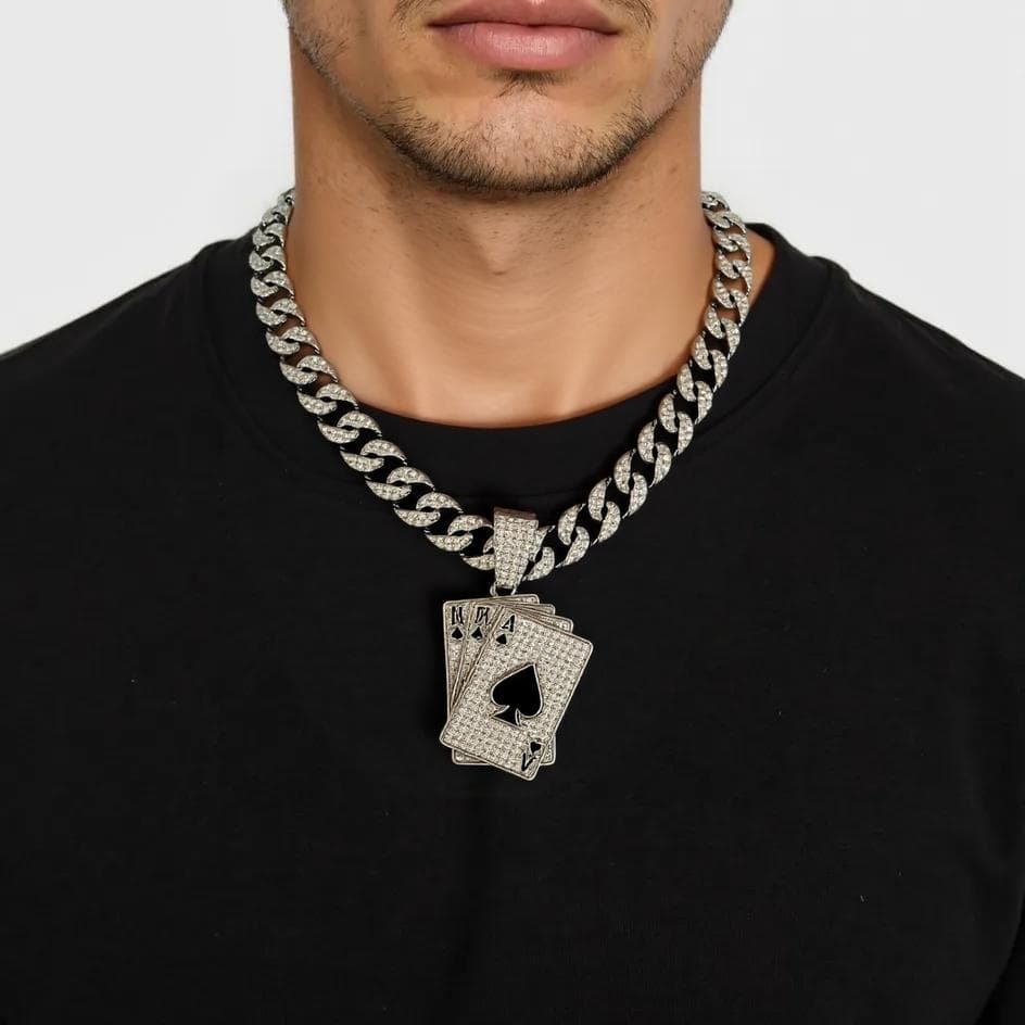 Playaz Club Pendant & Chain 20"